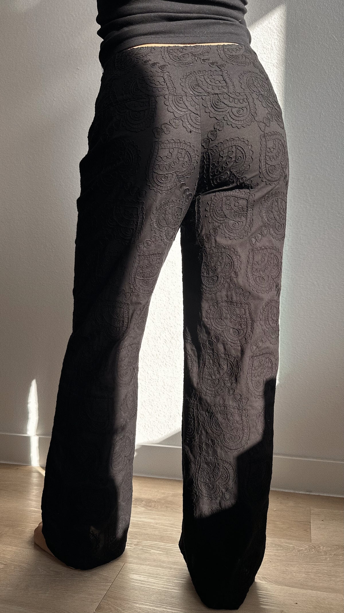 Embroidered Paisley Heart Cotton Pants